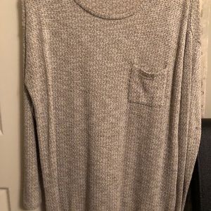 AE sweater - women’s medium